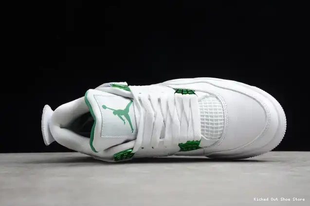 Kick Theory Jordan CT8527-113 Green Pine Air 4 0523
